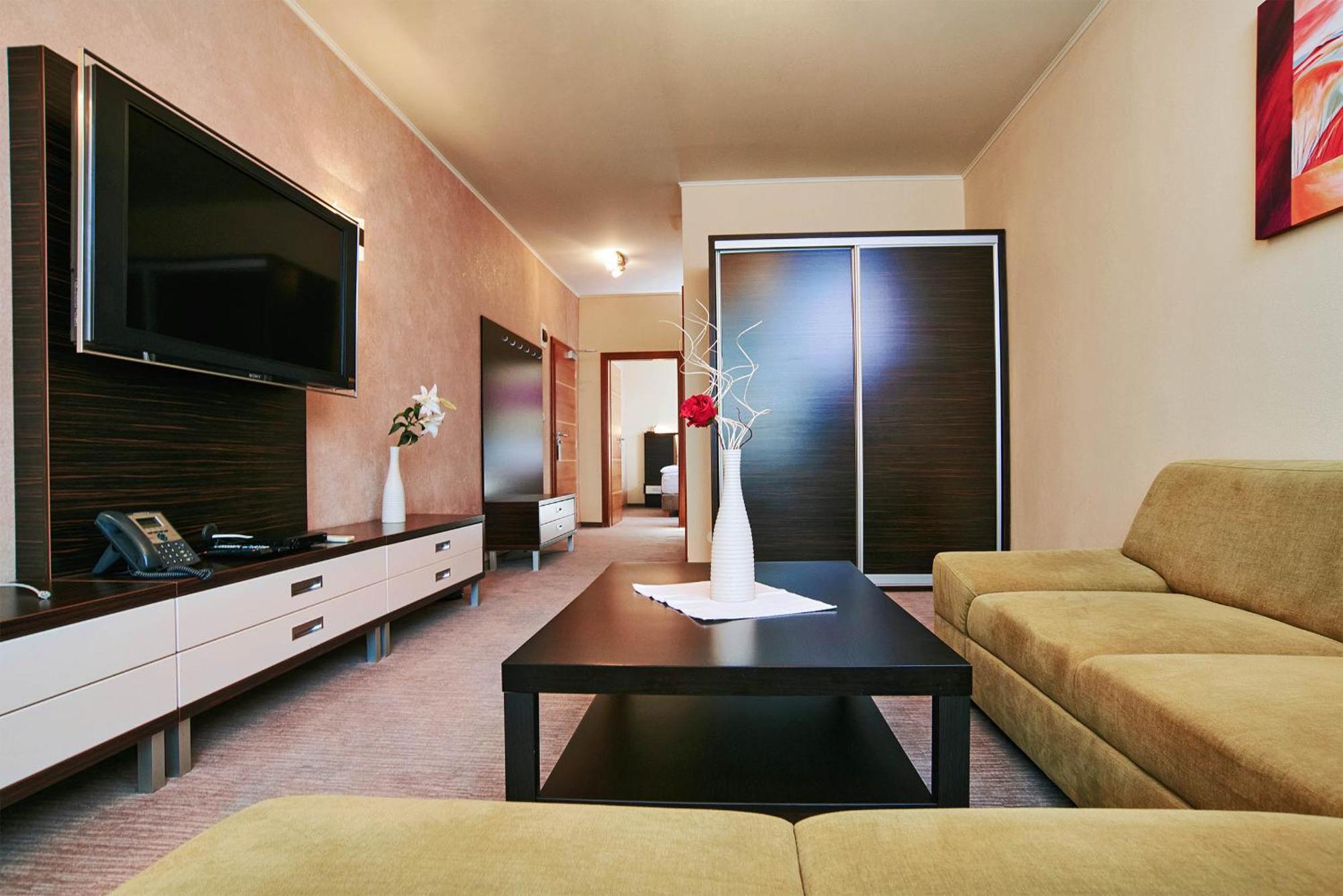 Privilege - Empire Hotels Group Kassa Kültér fotó