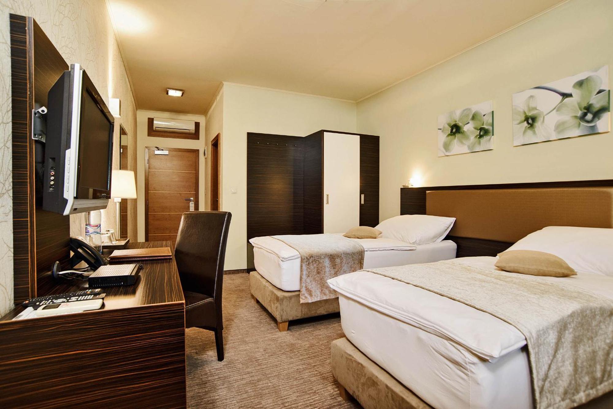 Privilege - Empire Hotels Group Kassa Kültér fotó