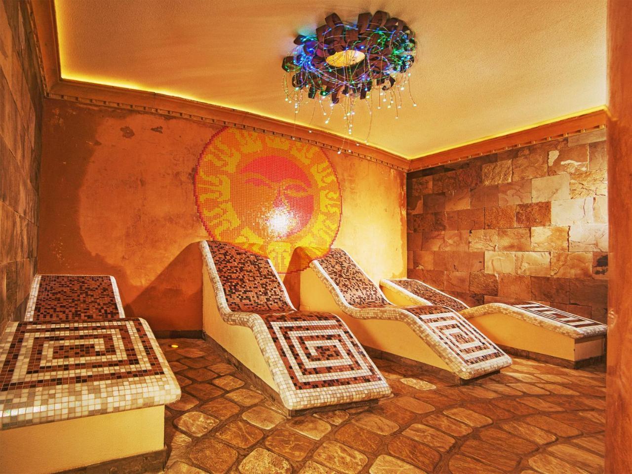 Privilege - Empire Hotels Group Kassa Kültér fotó